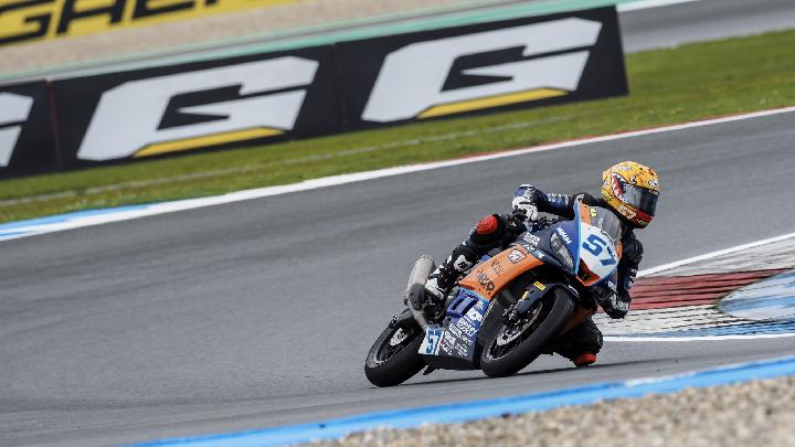 Sempat Memimpin, Aldi Satya Mahendra Gagal Podium di Race 1 WorldSSP300&nbsp;Assen