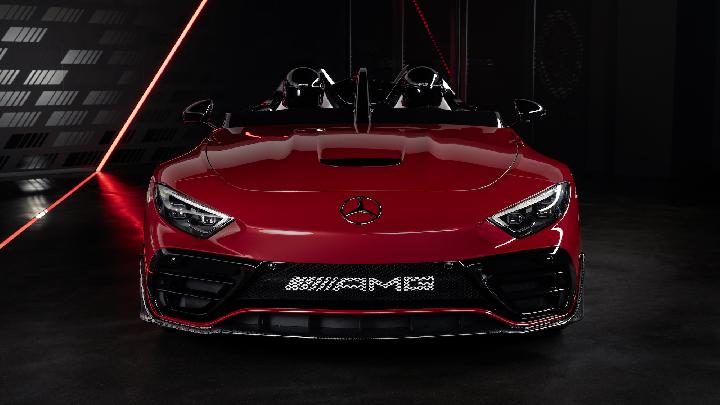 Mercedes-AMG PureSpeed Desain Radikal Terbatas 250 Unit