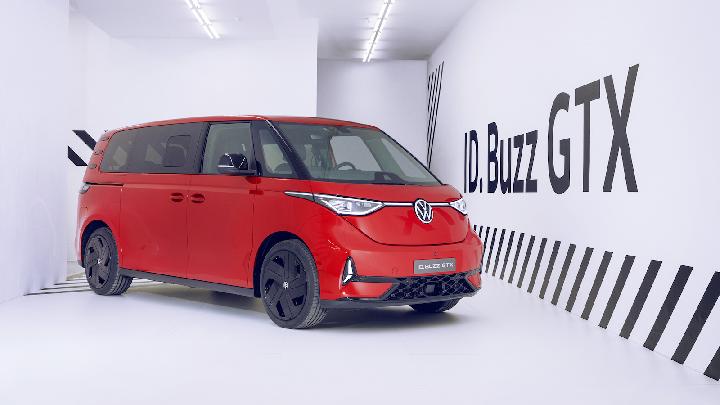 Ini Rahasia Mobil Listrik Volkswagen ID. Buzz GTX Bisa Derek 1.800&nbsp;Kg