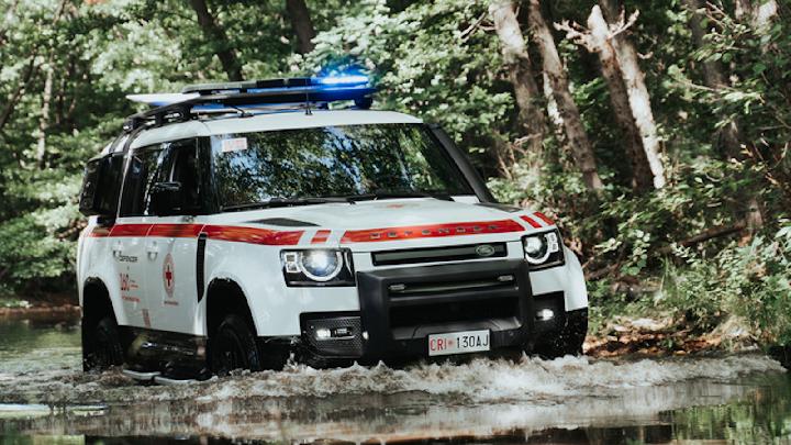 Land Rover Defender Jadi Kendaraan Tanggap&nbsp;Darurat