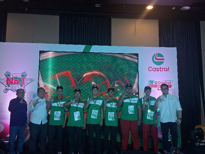 Castrol Bawa Siswa SMK Masuk Paddock LCR Honda di MotoGP&nbsp;Mandalika
