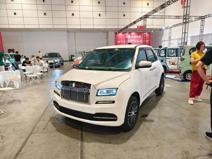 Intip Rolls-Royce Mini Jadi-jadian Asal Cina, Harga Cuma Rp 31 Jutaan