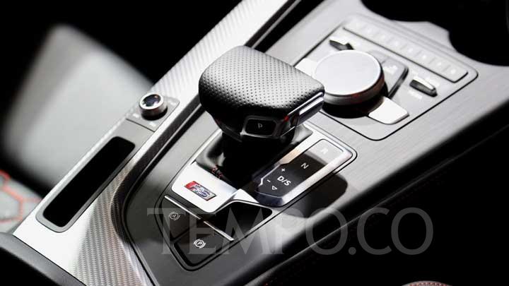 Kenali 5 Ciri Kopling Mobil Rusak, Muncul Bau Hangus